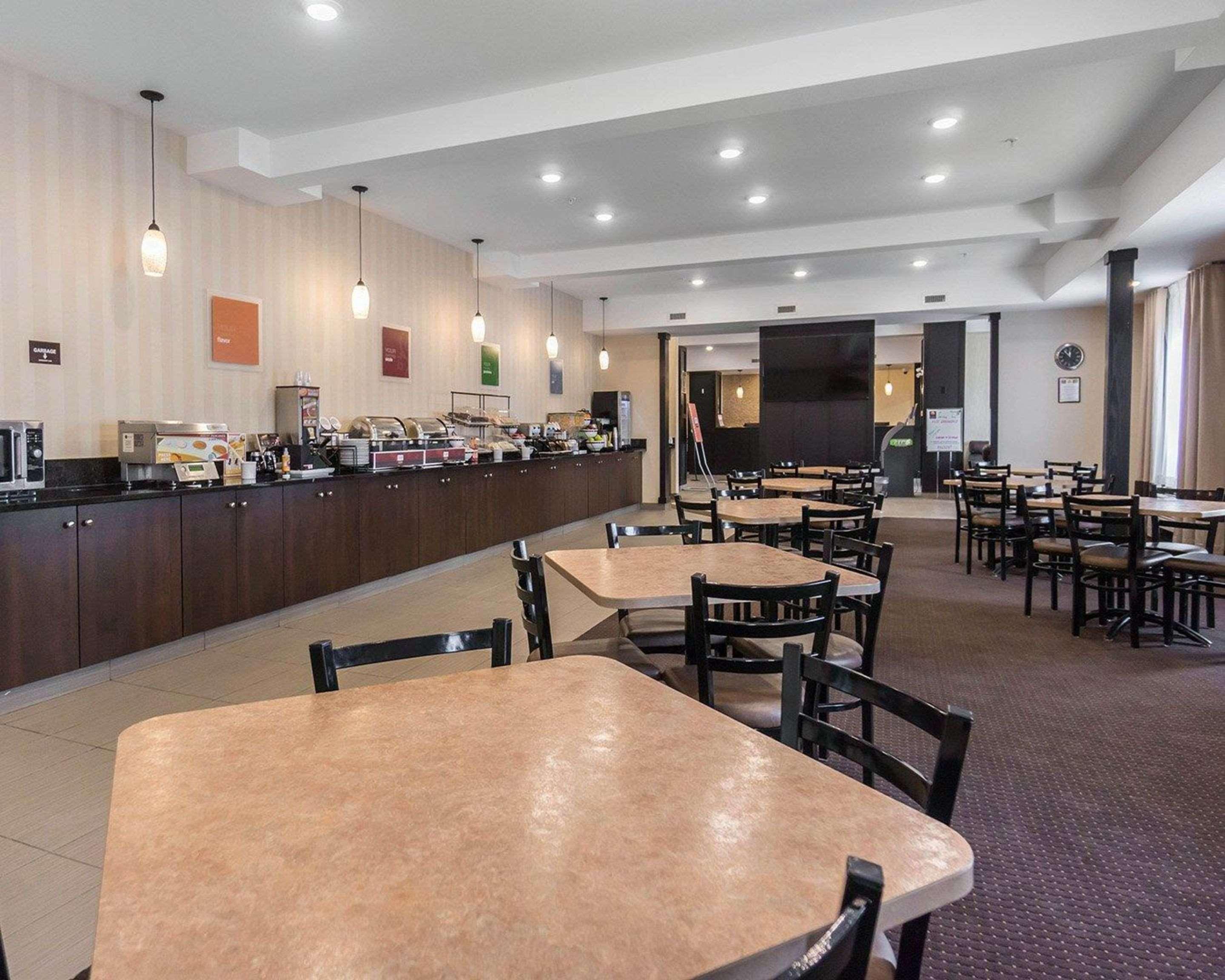 Comfort Inn & Suites Fox Creek Zewnętrze zdjęcie