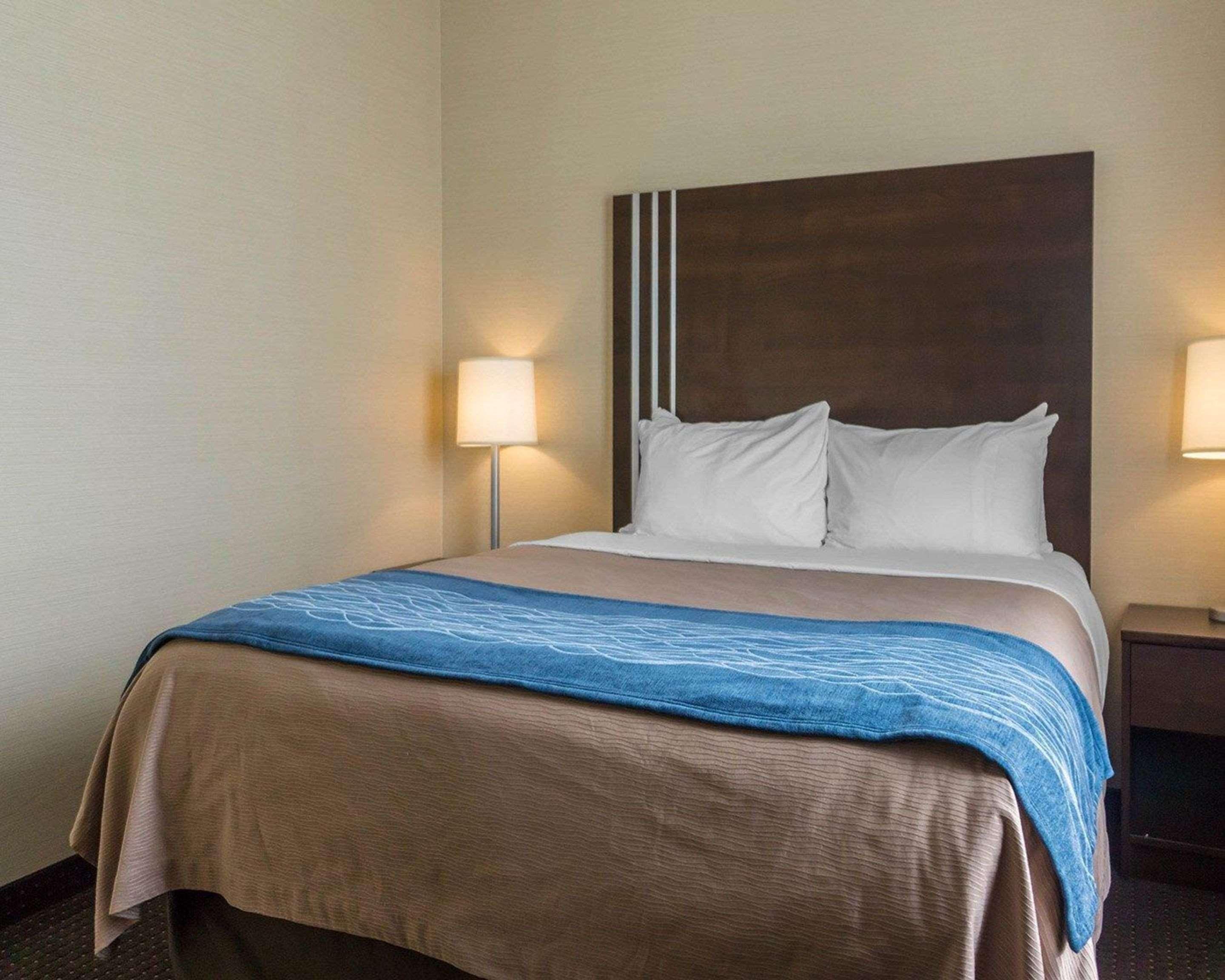 Comfort Inn & Suites Fox Creek Zewnętrze zdjęcie