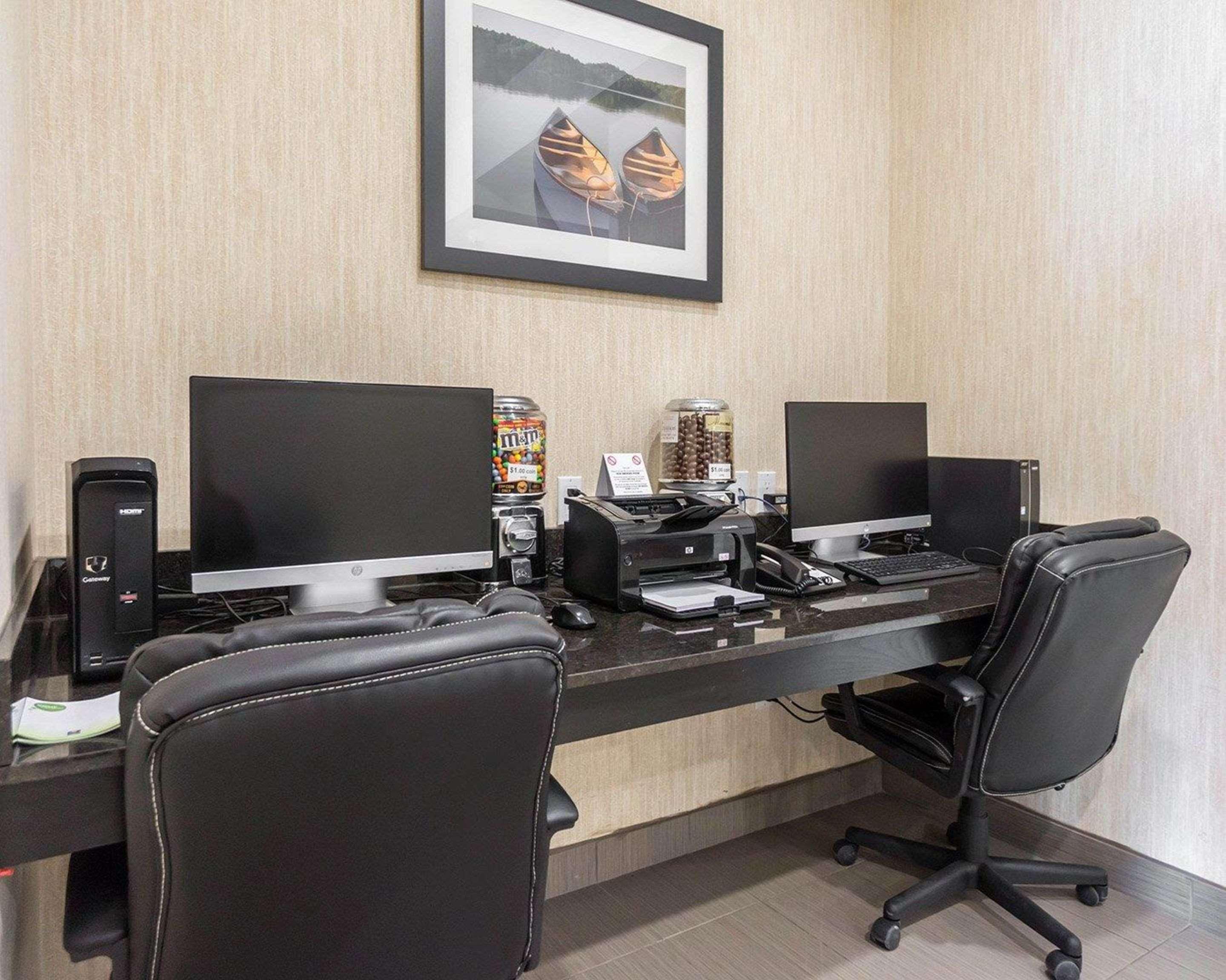 Comfort Inn & Suites Fox Creek Zewnętrze zdjęcie