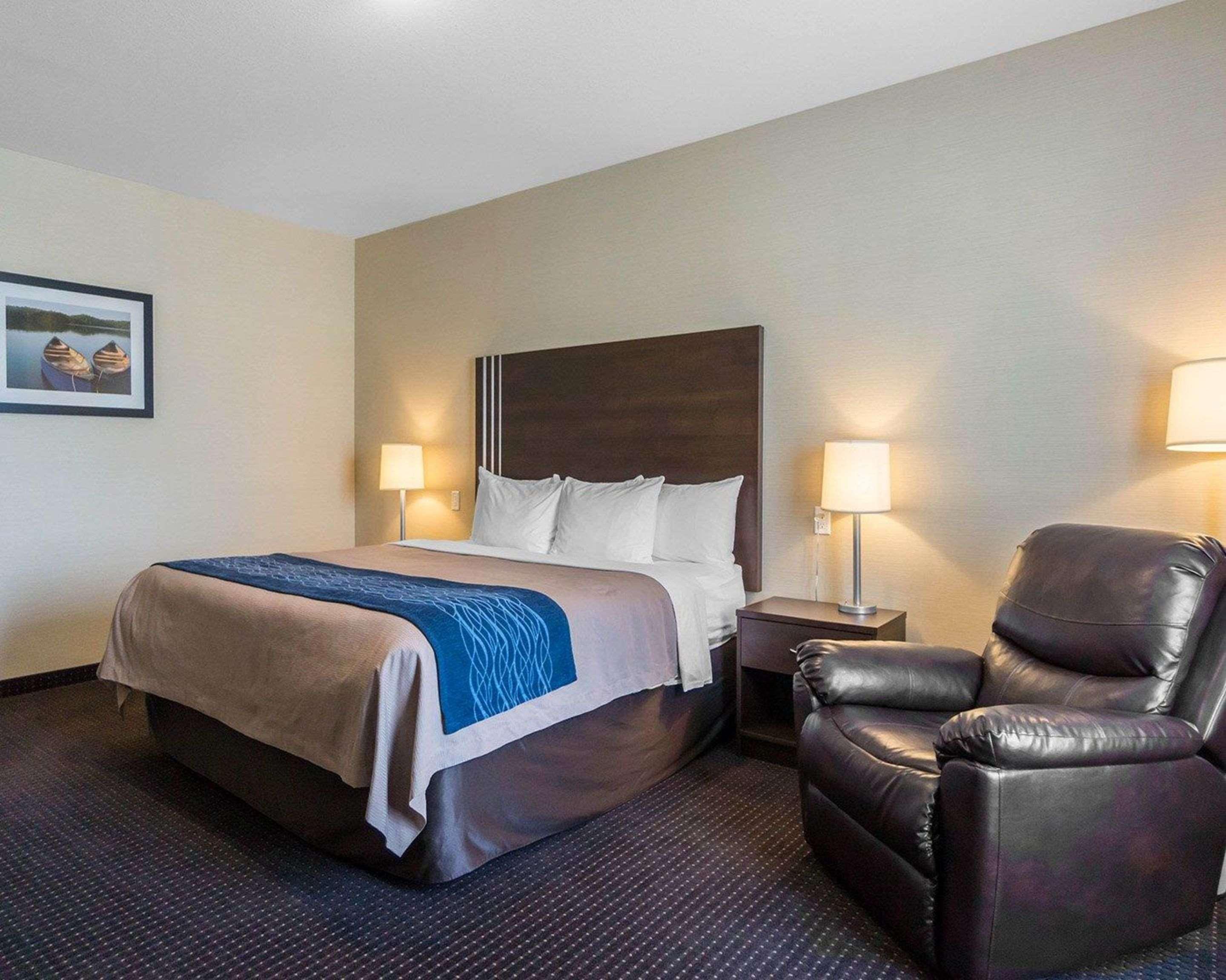 Comfort Inn & Suites Fox Creek Zewnętrze zdjęcie