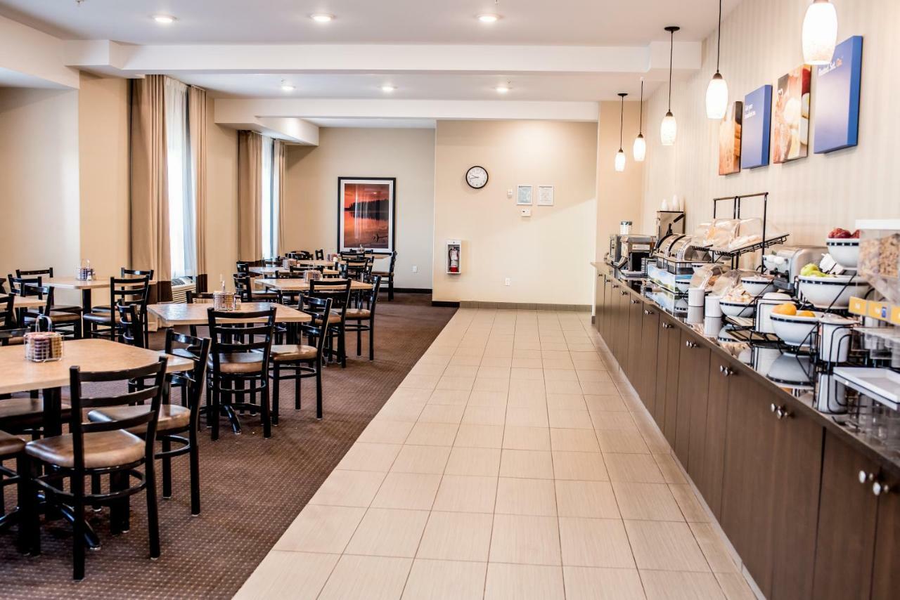 Comfort Inn & Suites Fox Creek Zewnętrze zdjęcie
